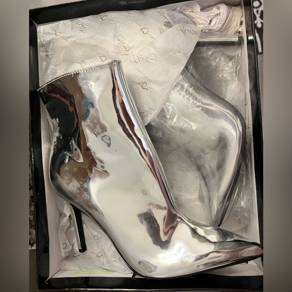 Thalia Sodi Shoes - NWT silver stiletto ankle boots